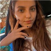 Profesora de matemáticas, he estudiado el bachillerato científico puro y ahora estoy estudiando un grando superior para entrar en la carrera de óptica y optrimetria. Barcelona